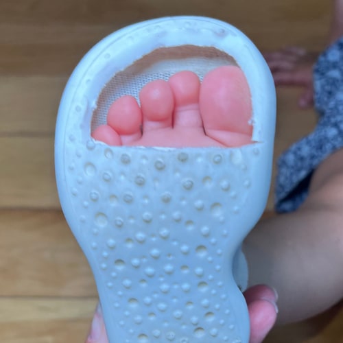 Tiny Explorings flexible sole intact